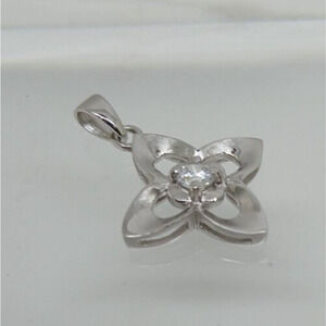 1990's Vintage Sterling Silver Simulated Diamond 4‎ Leaf Clover Pendant New Rare